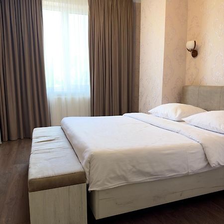 Львівський Hotel Luaran gambar